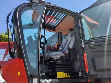 Ładowarki teleskopowe obrotowe 2026  Manitou MRT 3060 (6)