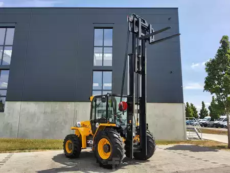 Empilhador todo-terreno 2026  JCB 940-4 SV (10)