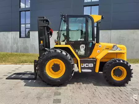 Empilhador todo-terreno 2026  JCB 940-4 SV (3)