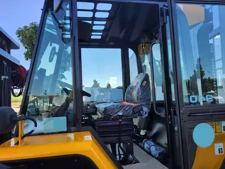 Empilhador todo-terreno 2026  JCB 940-4 SV (6)
