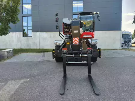 Kurottaja 360° kääntö 2026  Manitou MRT 3060 (5)