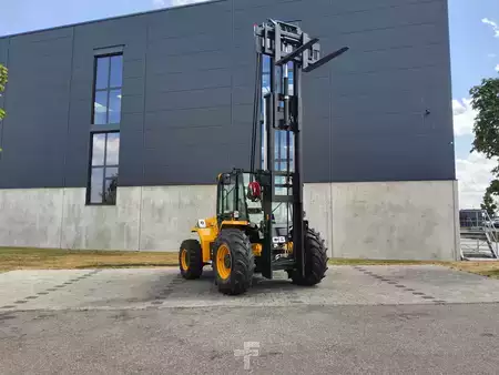 Empilhador todo-terreno 2026  JCB 940-4 SV (10)
