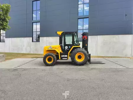 Empilhador todo-terreno 2026  JCB 940-4 SV (5)