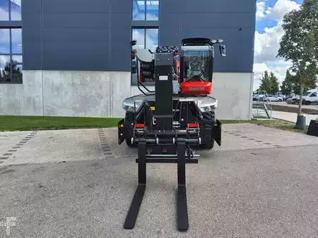 Teleskoptruck rundsving 2026  Manitou MRT 3570 vision ES (2)