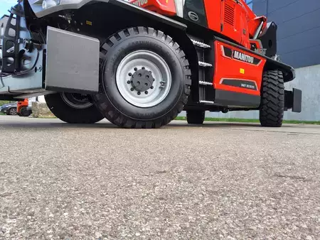 Kurottaja 360° kääntö  Manitou MRT 3570 vision ES (10)