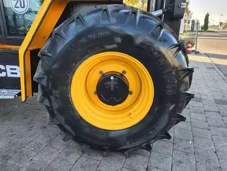 Terénní vysokozdvižný vozík 2026  JCB 940-4 SV (10)