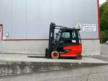 Elektro 4 Rad 2011  Linde E30HL-01/600 (1)