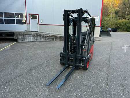 Eléctrica de 3 ruedas 2018  Linde E16C-02 (2)