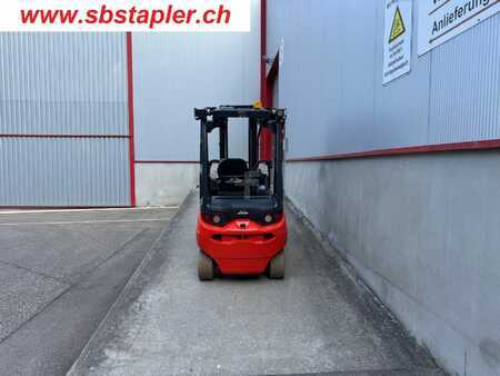 Eléctrico - 4 rodas 2018  Linde E30R-01 (3)