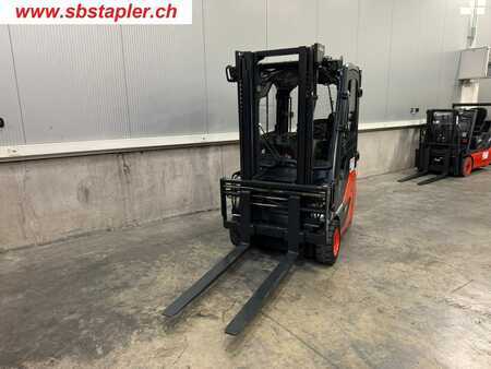 Eléctrica de 3 ruedas 2015  Linde E12-02 (2)