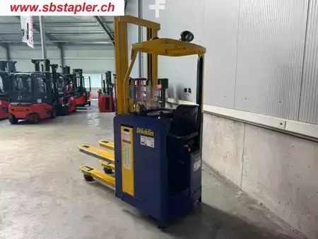 Transpallet elettrici uomo seduto 2004  Stöcklin EFI 1600 (3)