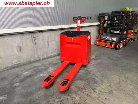 Niederhubwagen 2017  Linde T30 (2)