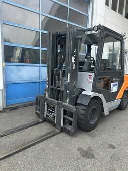 Empilhador diesel 2014  Still R70-45 (2)