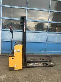Stacker pedestre - Atlet CS 100 (5)