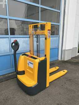 Stacker pedestre 2014  Jungheinrich EJC 110 (7)