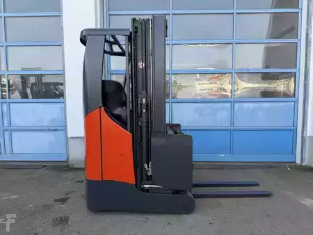 Retraky 2006  Linde R14X (1)