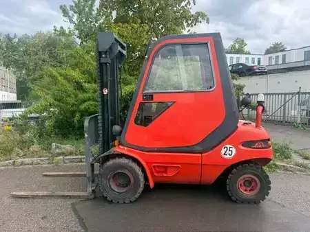 Dieselstapler 1986  Linde H25D (2)