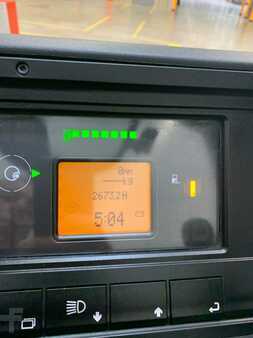 Schubmaststapler 2017  Linde R16HD (3)