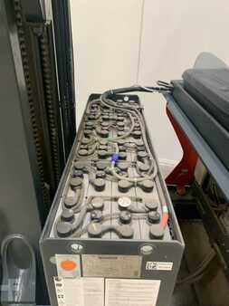 Schubmaststapler 2017  Linde R16HD (5)