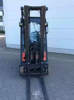 Elektrisk- 3 hjul 2021  Linde E16H (1)