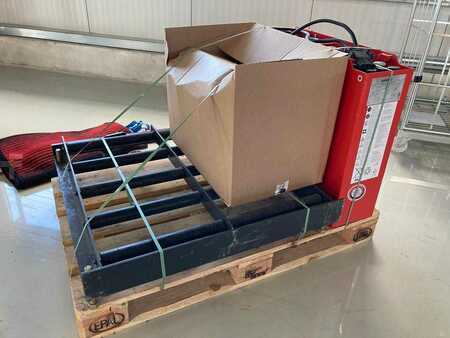 Pallet Stackers 2019  Linde L-MATIC AC (5)