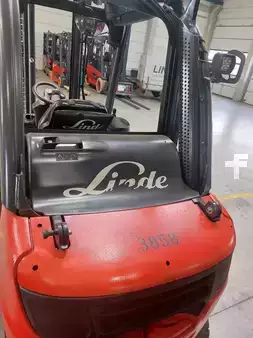 Nestekaasutrukki 2018  Linde H35T (1)