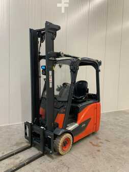 El truck - 3 hjulet 2015  Linde E16H (1)