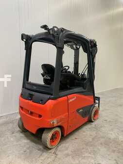 Elektromos 4 kerekű 2019  Linde E16PH (2)