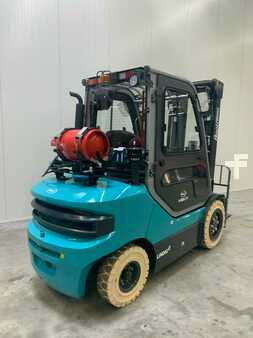 Gas truck 2025  Baoli KBG35 G1 (2)