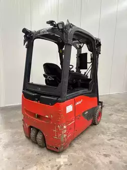 Elektrisk- 3 hjul 2019  Linde E16H (2)