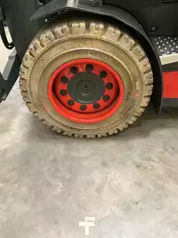 Elektromos 4 kerekű 2022  Linde E40/600HL (6)