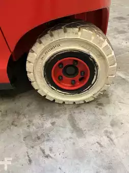 Elektromos 4 kerekű 2022  Linde E40/600HL (7)
