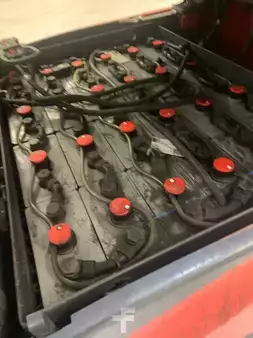 Chariots électriques à 3 roues 2021  Linde E16H (4)