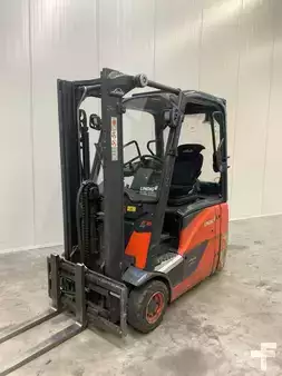 Chariots électriques à 3 roues 2021  Linde E16H (1)