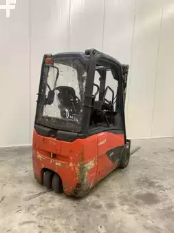 Chariots électriques à 3 roues 2021  Linde E16H (2)