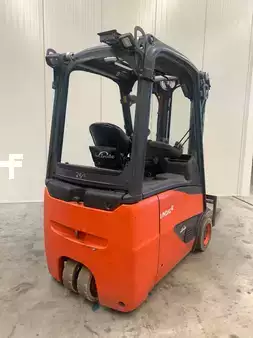 Elektro tříkolové VZV 2017  Linde E16H (2)