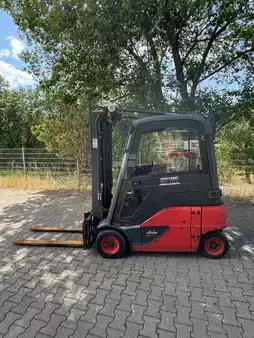 Sähkö - 4 pyör 2016  Linde E16P-02 (1)