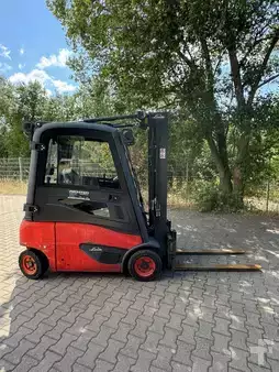 Sähkö - 4 pyör 2016  Linde E16P-02 (2)