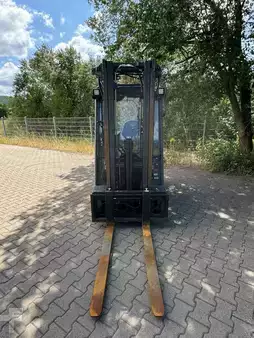Sähkö - 4 pyör 2016  Linde E16P-02 (3)