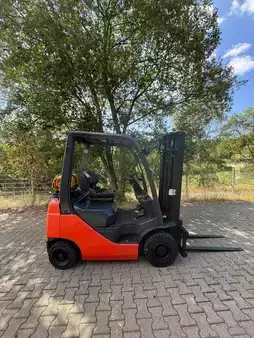 Nestekaasutrukki 2018  Toyota 02-8FGF15 (2)