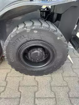 Nestekaasutrukki 2018  Toyota 02-8FGF15 (6)