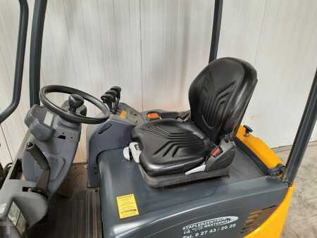 El truck - 3 hjulet 2014  Jungheinrich EFG115 (3)