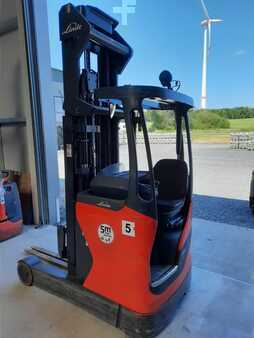 Schubmaststapler Linde R14N-01