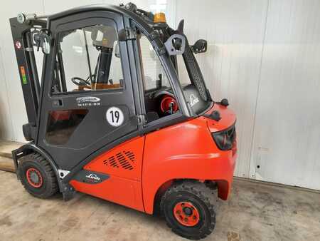 Treibgasstapler  Linde H25T-02 (2)