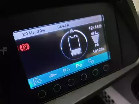 Eléctrico - 4 rodas 2017  Jungheinrich EFG430 (5)