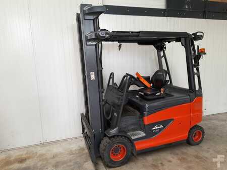 Elektro 4 Rad  Linde E30RHL-01/600 (1)