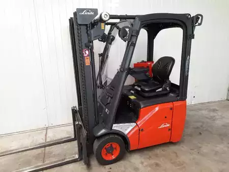 Elektro 3 Rad 2008  Linde E12-01 (1)
