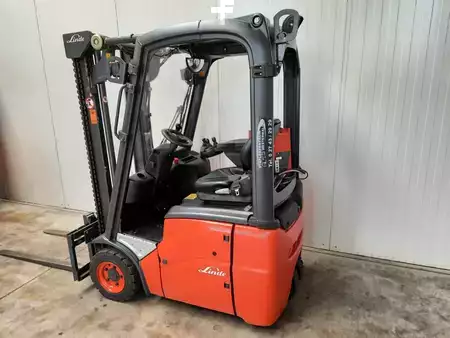 Elektro 3 Rad 2008  Linde E12-01 (2)