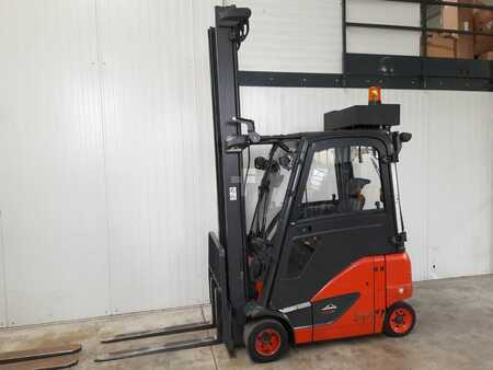 Elektro 4 Rad  Linde E20PH-02 (1)