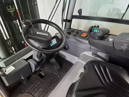 Elektro 4 Rad 2018  Jungheinrich EFG550 (4)